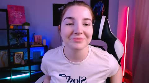 Snapshot of alicechanell chatting on February 21, 6:58 am alicechanell online show from February 21, 6:58 am