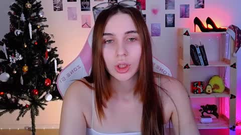 alicecharmy online show from December 16, 4:49 pm