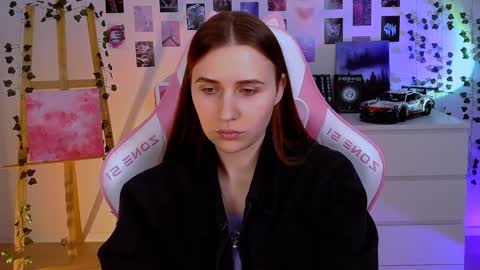 alicecharmy online show from January 31, 11:03 am