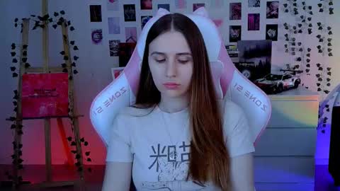 alicecharmy online show from October 19, 6:25 am