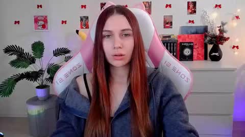 alicecharmy online show from February 3, 10:09 am