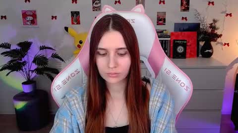 alicecharmy online show from March 5, 1:51 pm