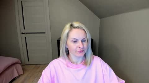 Alicee online show from March 11, 6:52 pm