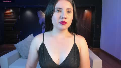 aliceebroownn online show from March 23, 12:42 pm