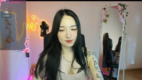 Alice online show from April 5, 2:53 am