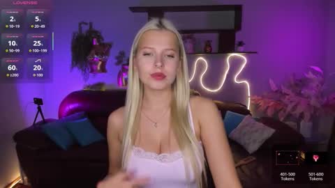 Alice online show from November 14, 12:04 pm