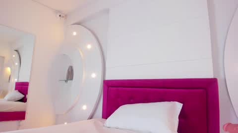 Snapshot of alicehanz_ chatting on January 24, 7:41 am Alice online show from January 24, 7:41 am