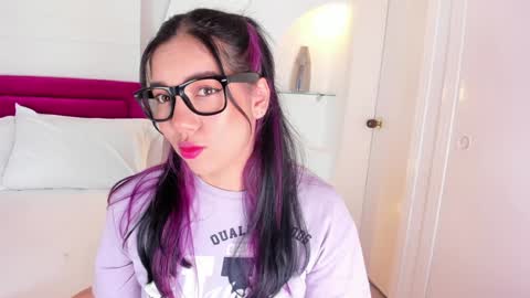 Snapshot of alicehanz_ chatting on February 8, 4:14 am Alice online show from February 8, 4:14 am