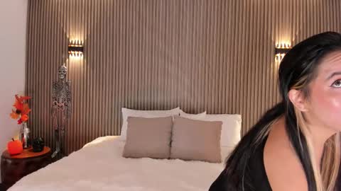 Snapshot of alicehanz_ chatting on October 25, 4:20 am Alice online show from October 25, 4:20 am