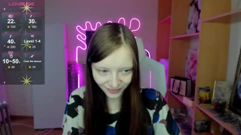 Snapshot of alicehariss chatting on November 14, 3:16 am Alie online show from November 14, 3:16 am