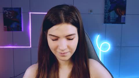 Alice online show from September 24, 5:11 am