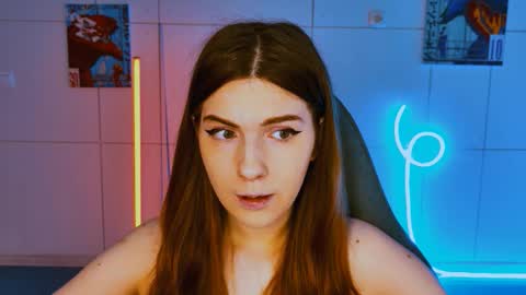 Alice online show from September 28, 5:13 am