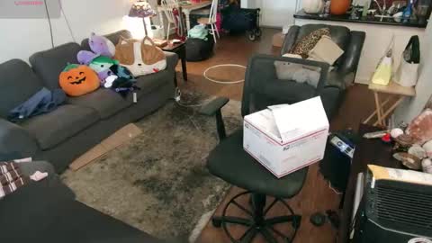 Snapshot of aliceliddell710 chatting on October 27, 6:45 pm Alice Liddell online show from October 27, 6:45 pm