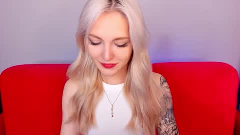 alicemonro online show from October 3, 9:28 am