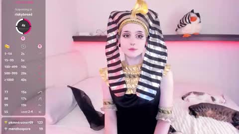 Snapshot of alicentity chatting on November 1, 6:59 am Alice online show from November 1, 6:59 am