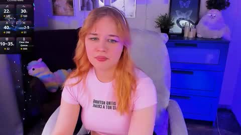 Snapshot of alicepopsy chatting on October 29, 11:23 am Alice online show from October 29, 11:23 am