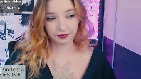 Snapshot of aliceriddle1 chatting on November 25, 8:31 pm aliceriddle1 online show from November 25, 8:31 pm