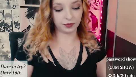 aliceriddle1 online show from March 21, 4:21 pm