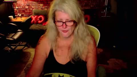 Alices Curiosity online show from February 19, 5:47 am