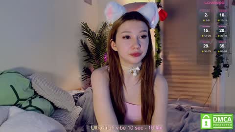 Alice online show from December 14, 5:25 pm