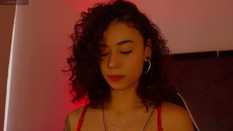 Snapshot of alicestevens_ chatting on November 26, 2:40 pm Alicestevens online show from November 26, 2:40 pm