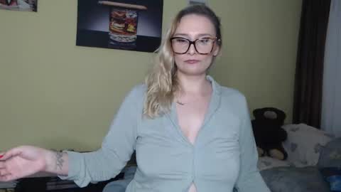 Alice online show from January 17, 9:51 pm