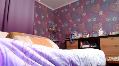 alicewetsquirt online show from January 31, 1:11 am