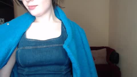 Snapshot of alicia_folow chatting on February 8, 4:14 pm Alicia online show from February 8, 4:14 pm