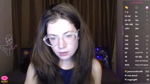 Snapshot of alicia_folow chatting on March 10, 3:45 am Alicia online show from March 10, 3:45 am