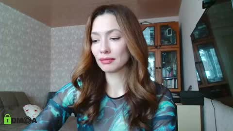 Alicia online show from January 17, 8:02 am