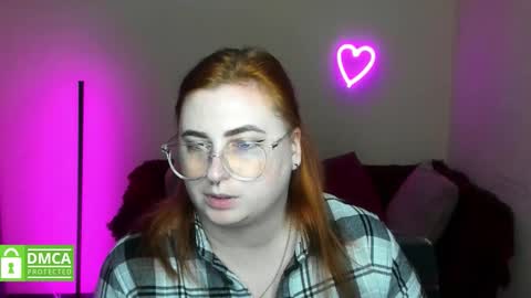 Snapshot of alicia_side_red chatting on October 30, 12:28 pm Alicia online show from October 30, 12:28 pm