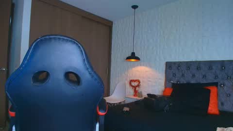 Ali online show from November 25, 12:05 pm