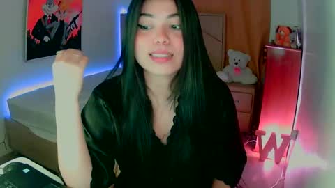 Snapshot of aliciabiden chatting on December 13, 7:36 am aliciabiden online show from December 13, 7:36 am