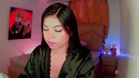 Snapshot of aliciabiden chatting on January 12, 7:11 am aliciabiden online show from January 12, 7:11 am