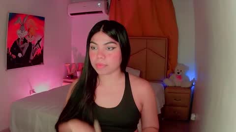 Snapshot of aliciabiden chatting on February 4, 8:24 am aliciabiden online show from February 4, 8:24 am