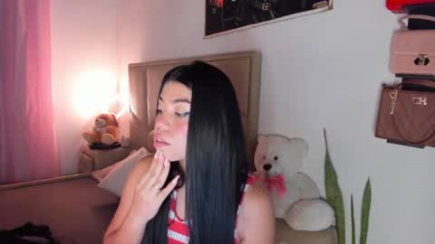 Snapshot of aliciabiden chatting on September 12, 6:24 am aliciabiden online show from September 12, 6:24 am