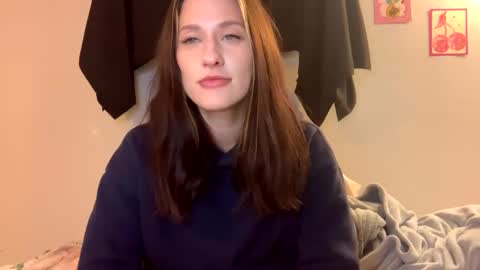 Snapshot of aliciacolette123 chatting on November 2, 7:11 am teacherspet69 online show from November 2, 7:11 am