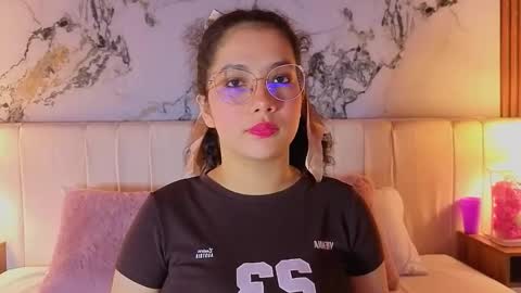 LUNA online show from February 5, 11:59 am