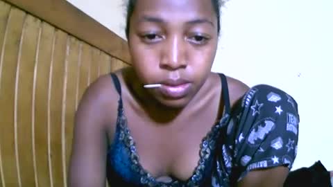 Snapshot of alicianah chatting on October 3, 7:33 pm alicianah online show from October 3, 7:33 pm