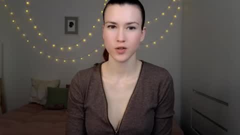 alicianoveli online show from February 13, 2:57 pm