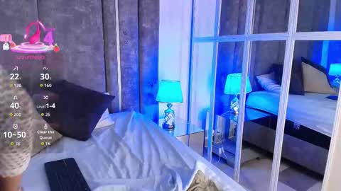 Snapshot of alidiaz__ chatting on November 17, 10:26 pm Ali Diaz online show from November 17, 10:26 pm