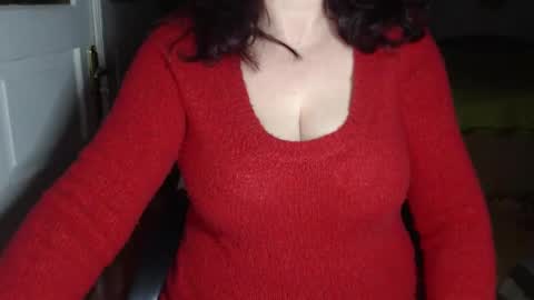 Snapshot of alidue chatting on February 5, 8:57 pm Alidue online show from February 5, 8:57 pm