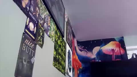 alienmancer online show from January 12, 2:55 pm