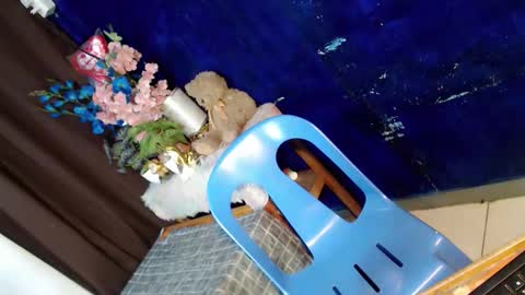 aliexagrey online show from March 11, 7:03 am