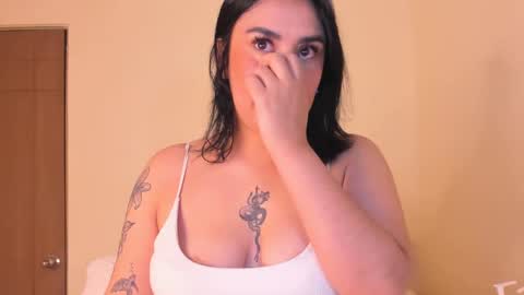 aliice_69 online show from December 2, 1:13 pm