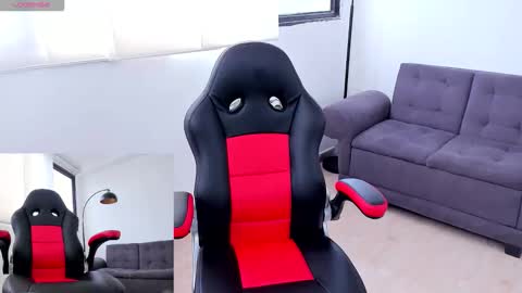 Snapshot of aliice_greco chatting on December 5, 3:30 pm Alice online show from December 5, 3:30 pm