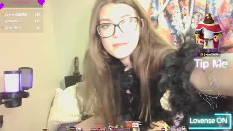 Ali Jones online show from February 26, 2:04 am