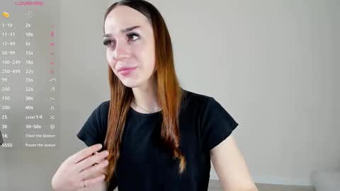 alina_39 online show from October 19, 7:31 am