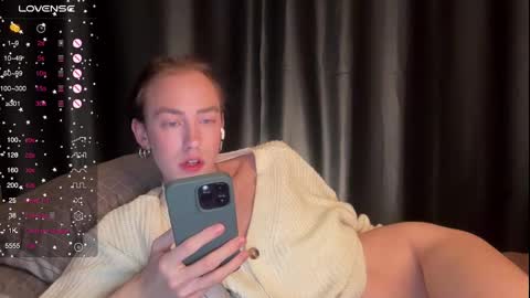 Alexa online show from December 4, 12:36 pm