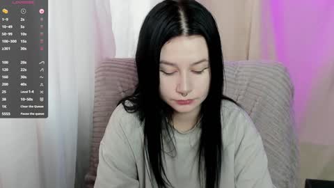 Snapshot of alinegreeeen chatting on January 17, 4:39 am Aline Greeeen online show from January 17, 4:39 am